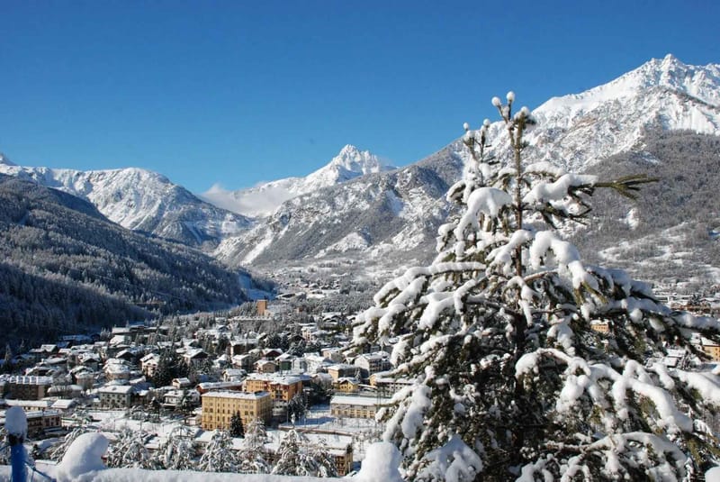 © Bardonecchia Ski - https://www.bardonecchiaski.com/en