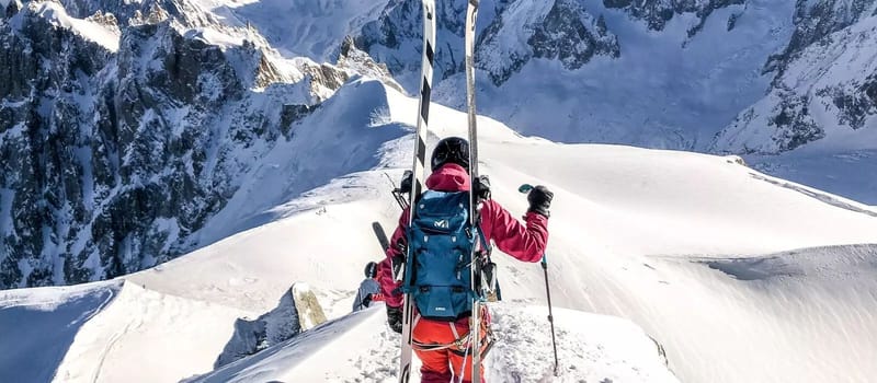 © https://en.chamonix.com/activities/winter/ski-touring