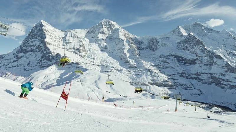 © https://www.jungfrau.ch/en-gb/jungfrau-ski-region/grindelwald-wengen/
