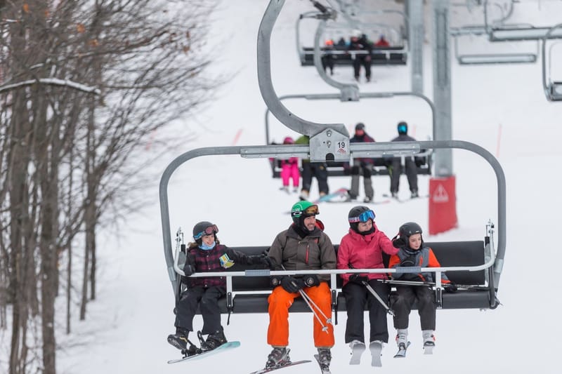 © Horseshoe Resort - https://horseshoeresort.com/