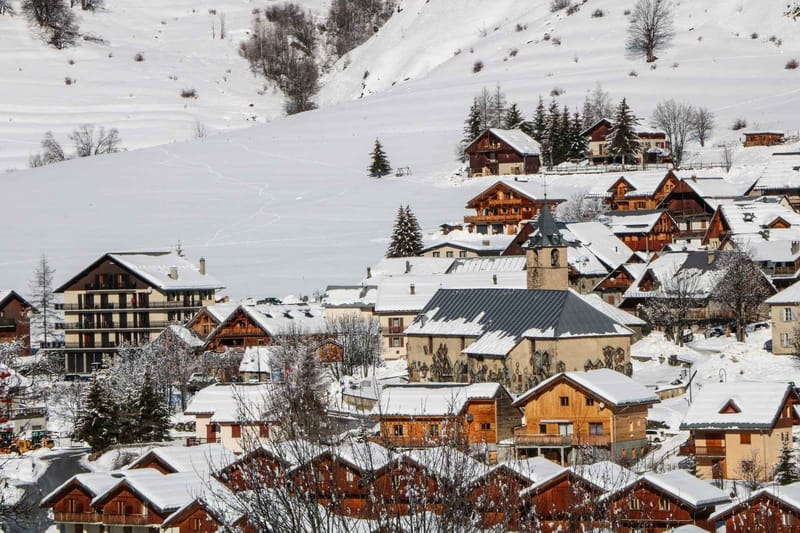 © Saint Sorlin D'Arves Tourism - https://www.saintsorlindarves.com/