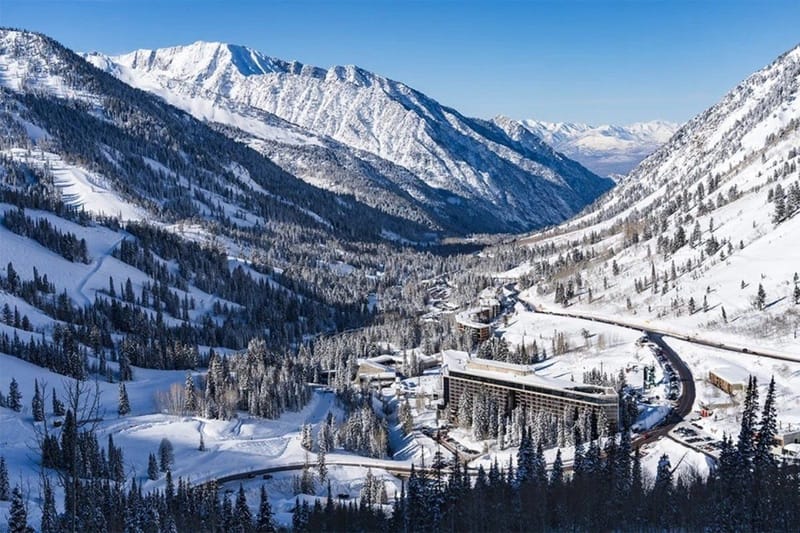 © Snowbird - https://www.snowbird.com/